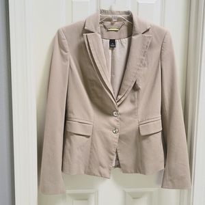 Like-new Size 2 White House Black Market Beige Linen Blazer With Pleated Collar